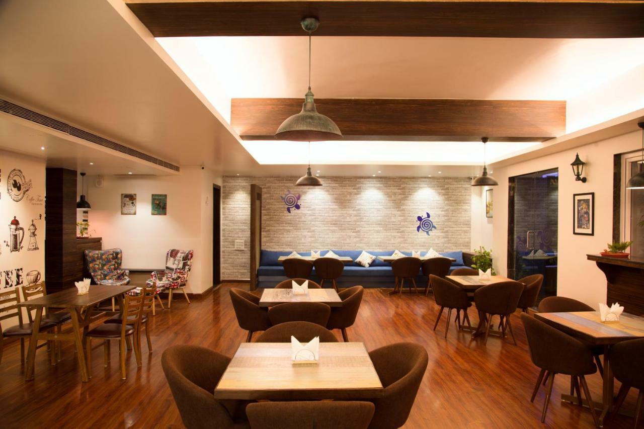 Jalsa Resort Indore Zewnętrze zdjęcie