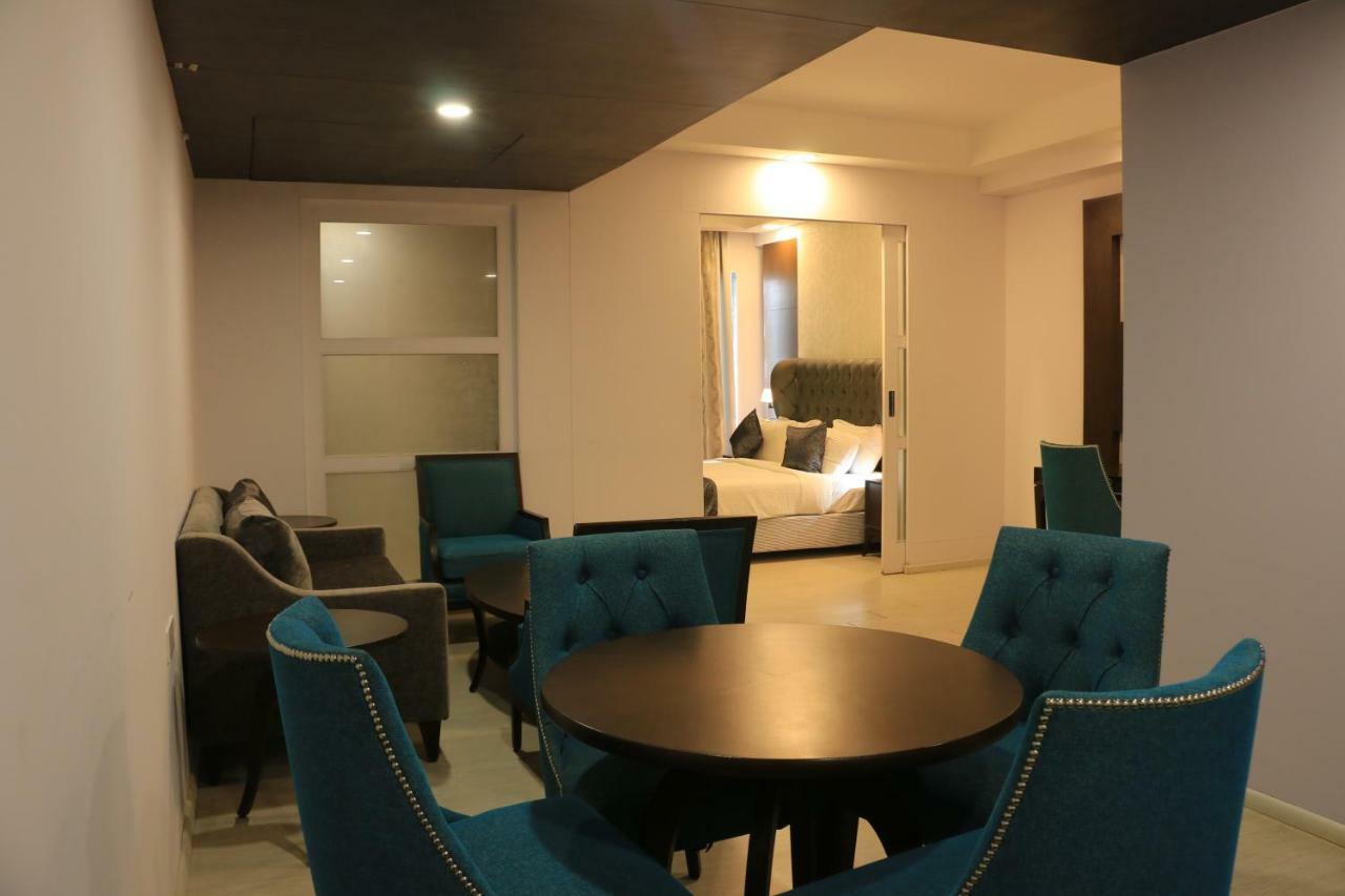 Jalsa Resort Indore Zewnętrze zdjęcie