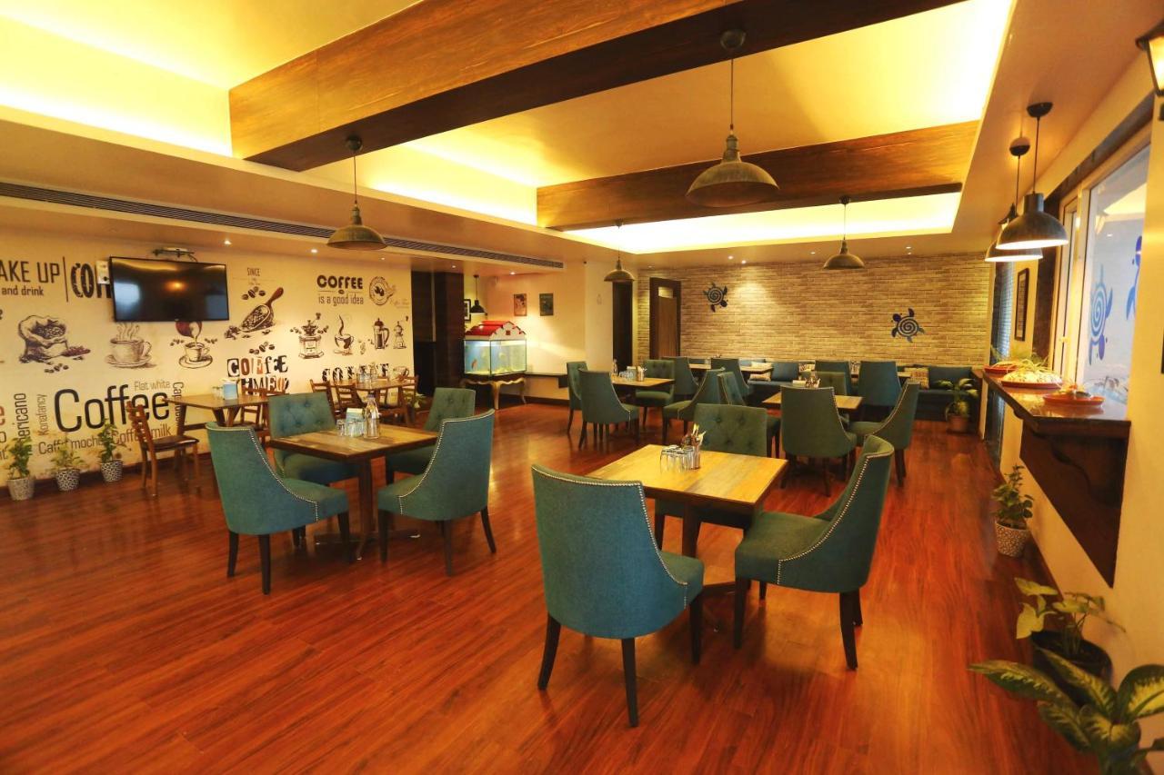 Jalsa Resort Indore Zewnętrze zdjęcie